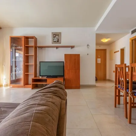 Apartment Aquaria Atico By Interhome Salou